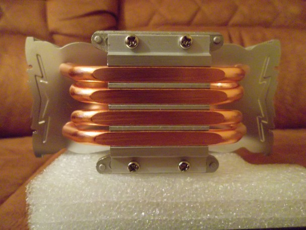 Zalman CNPS10X Optima. Трубки теплоотвода.