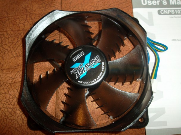 Zalman CNPS10X Optima. Вентилятор.